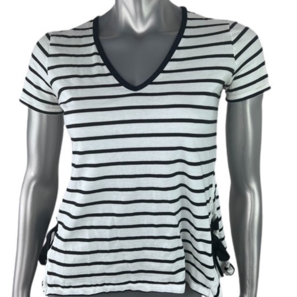 Joe Fresh Black & White Stripe Tee Shirt Tie
Side Detail